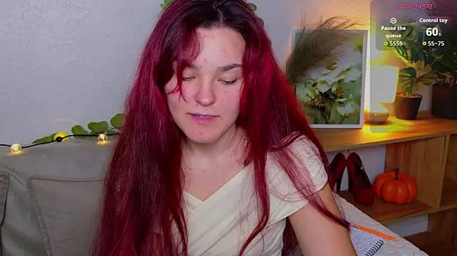 LeyaaStarr