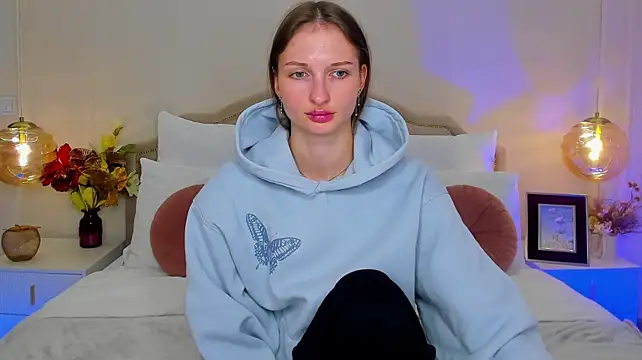 ElysRose live cam preview