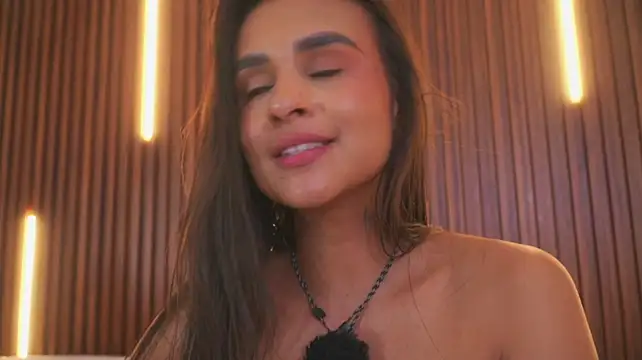 Im_alana live cam preview
