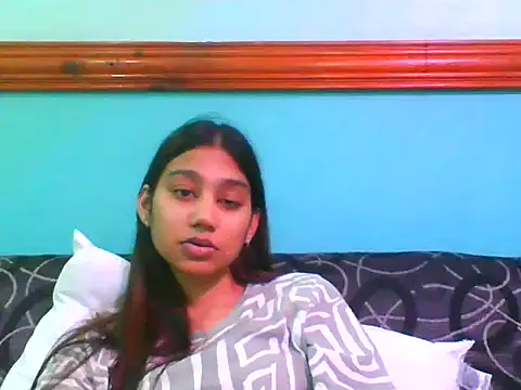 prettysmileaaliyah live cam preview