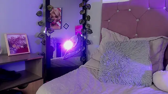 Naomy_smithh