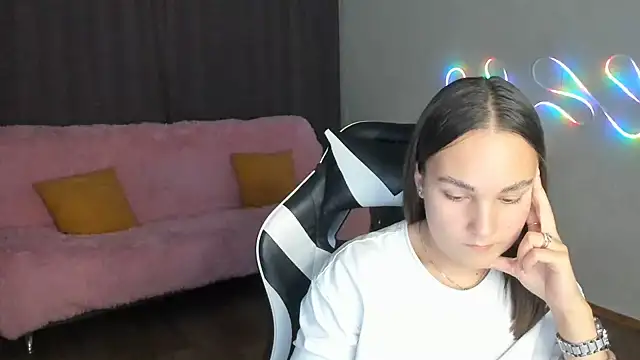 TastyGyrl live cam preview