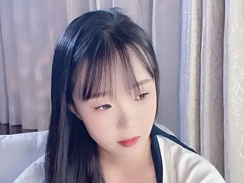 yiyi88888 live cam preview