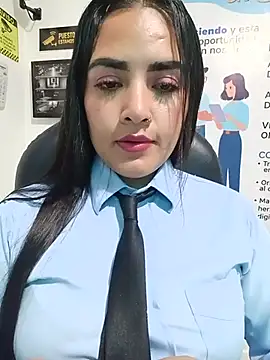 MAYE__13 live cam preview