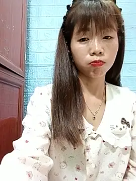nude striptease AmyLinee01