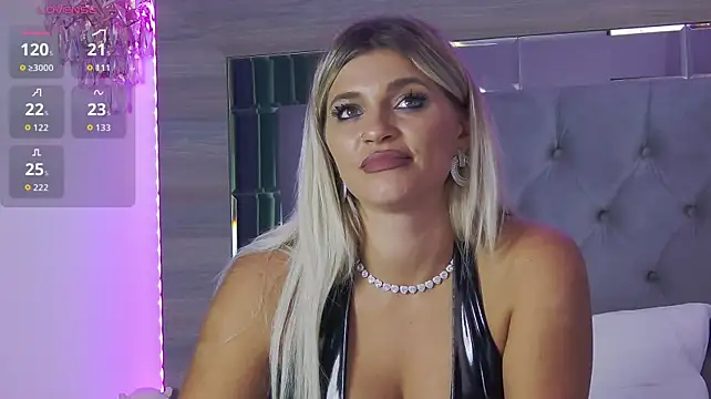 Lorehottie