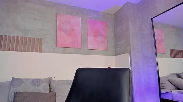 IsisJames_