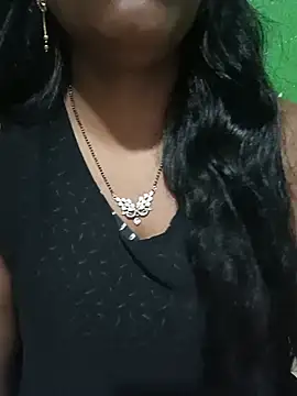 _Your_Ritu__ live cam preview