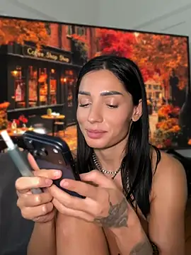 Vicky_luxe