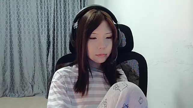 AprilOnilll