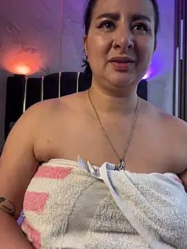 Abril_Luv