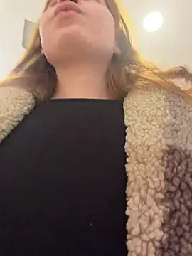 SlavicCandy webcam