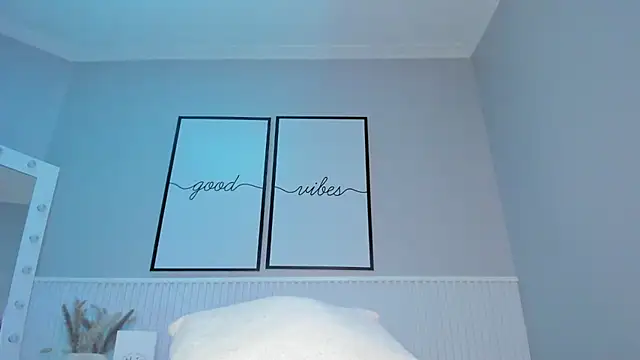 little_doll4u__ live cam preview