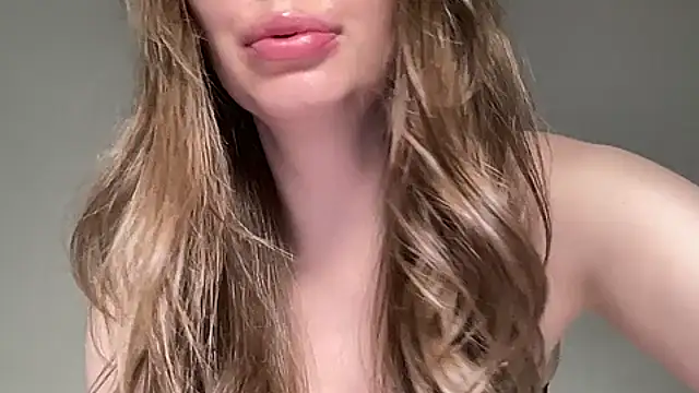 Nikki_Mimimi