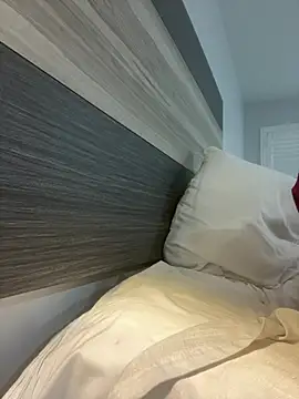 TheDime live cam preview