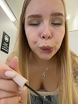 Liza_risky