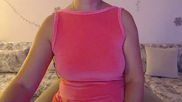 YourfantasyGiuly live cam preview