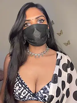 Lovely_Babiee live cam on StripChat