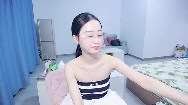 Mist_Muxiii520 live cam on StripChat