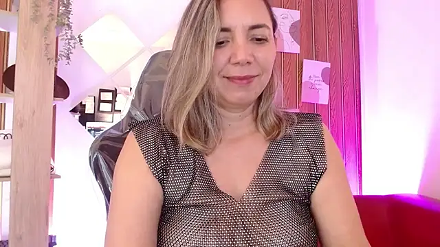 milfsecret69 (F milf) - Ride back dildo 3Min ✨💦