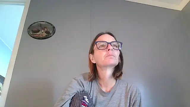 bamalove80 live cam preview