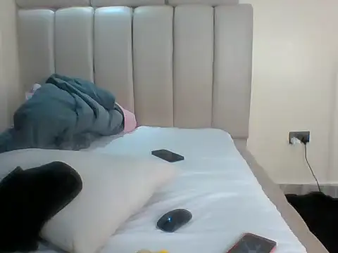 Petite_Baybee