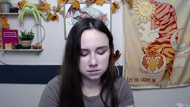 VeryVeryVeryShy_ live cam preview