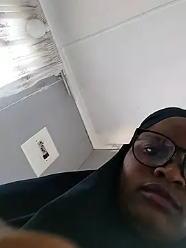 JuicyHoney_01
