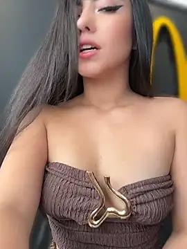Webcam en directo de la chica Valentina-gomezz