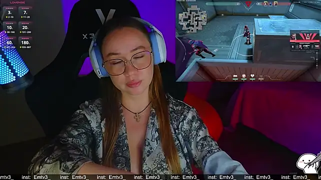 Emili1- live cam preview