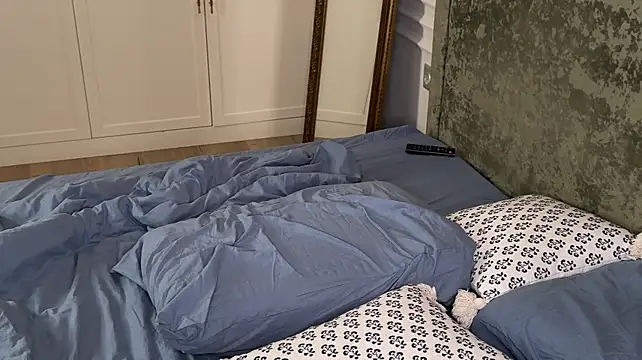 Tella_dream