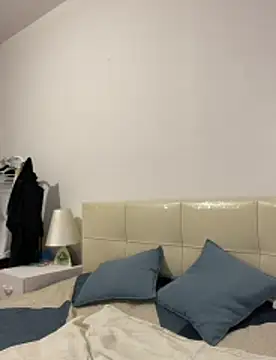 MiraMiss live cam preview