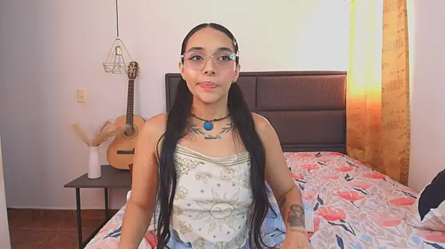 AuroraNoir_ live cam preview