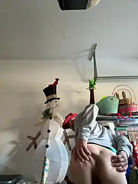 RattledGarbage live cam preview