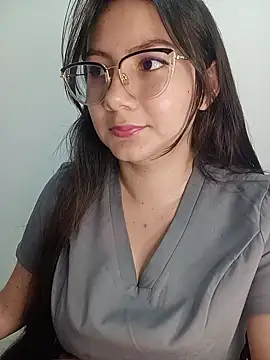 mia_nala