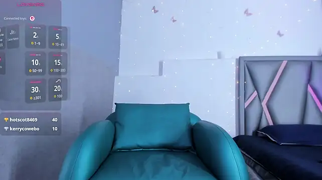 roxyy_foxyy
