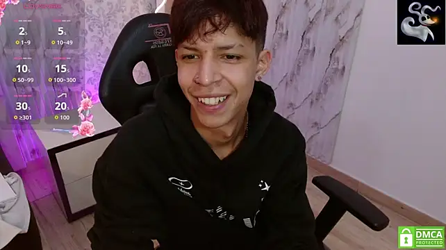 OLIIVER_TAY