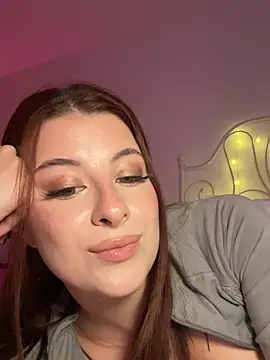 Mia-Rey live cam on StripChat