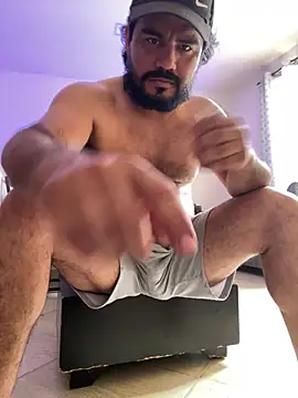 MichaelBear_21 live sex cam