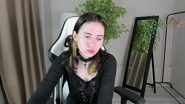 Shadow_Bellee webcam