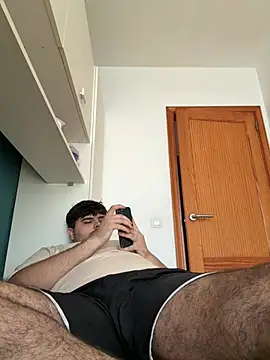 Yannick04 webcam