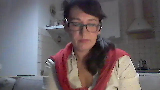 Elena48324 live cam preview
