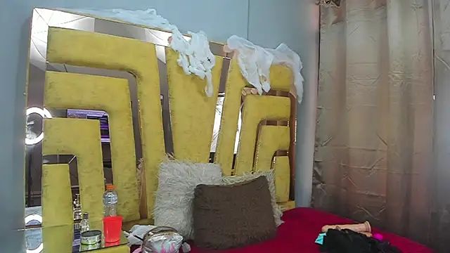 VikyThomsonn