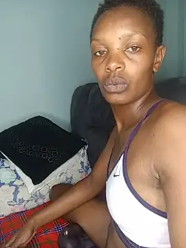 Petite_Lola8