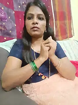 Nehaa702213 live cam preview