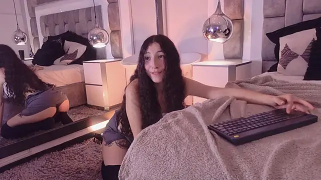 MaddieCrow