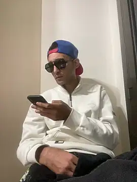 hakilka2 on Stripchat