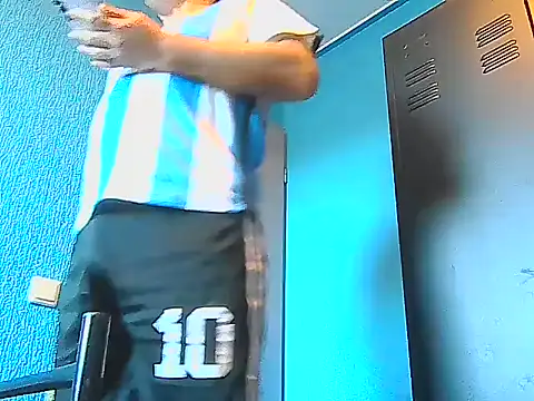 bambolino1978 on Stripchat