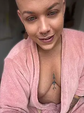alicetgirlbr
