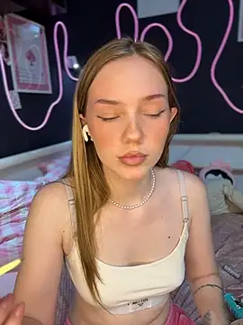MilaMoone